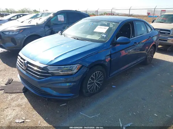 3VWC57BUXMM008825 2021 VOLKSWAGEN JETTA - Image 2