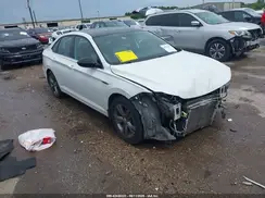 3VWC57BUXMM027598 2021 VOLKSWAGEN JETTA