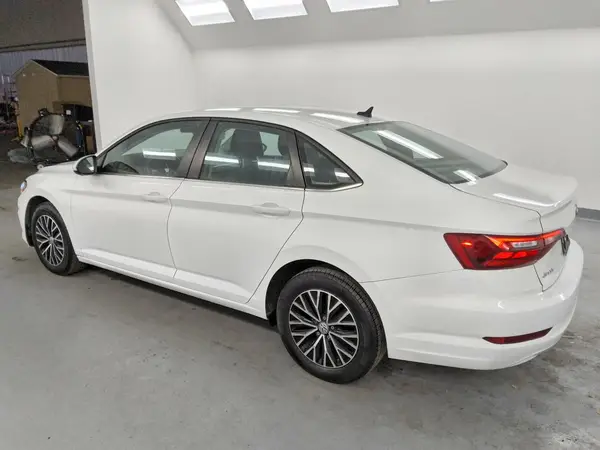 3VWC57BUXMM035474 2021 VOLKSWAGEN JETTA - Image 2