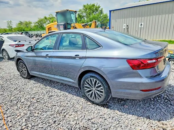 3VWC57BUXMM045468 2021 VOLKSWAGEN JETTA - Image 2