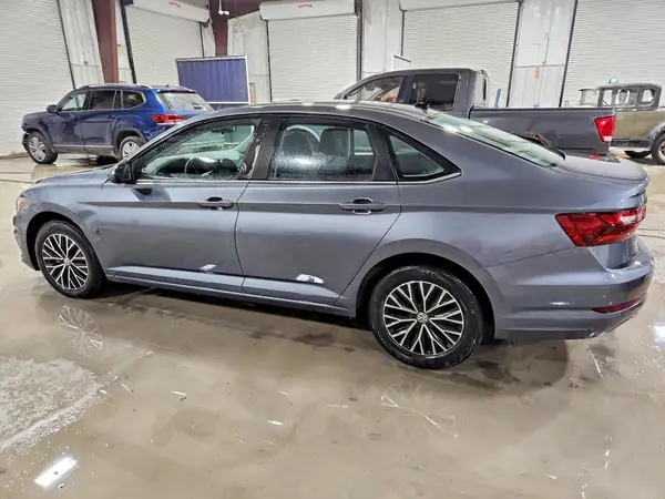3VWC57BUXMM058947 2021 VOLKSWAGEN JETTA - Image 2