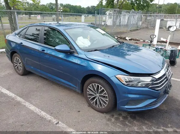 3VWC57BUXMM086358 2021 VOLKSWAGEN JETTA - Image 1