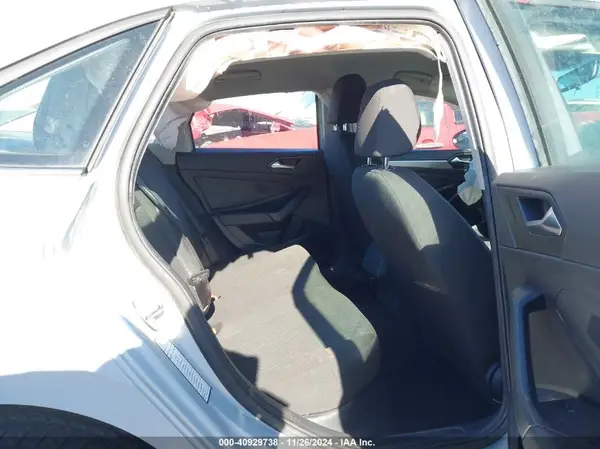 3VWCB7BU0KM131930 2019 VOLKSWAGEN JETTA - Image 8
