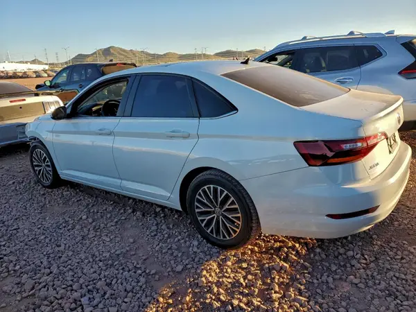 3VWCB7BU0KM139252 2019 VOLKSWAGEN JETTA - Image 2