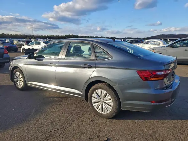 3VWCB7BU0KM146105 2019 VOLKSWAGEN JETTA - Image 2
