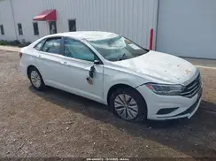 3VWCB7BU0KM165432 2019 VOLKSWAGEN JETTA