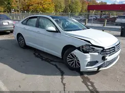 3VWCB7BU0KM177693 2019 VOLKSWAGEN JETTA
