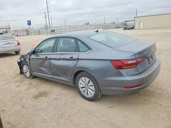 3VWCB7BU0KM179492 2019 VOLKSWAGEN JETTA - Image 2