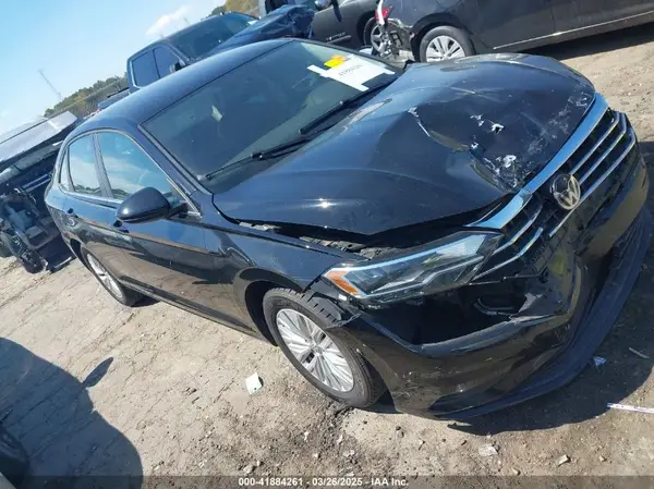 3VWCB7BU0KM223927 2019 VOLKSWAGEN JETTA - Image 1