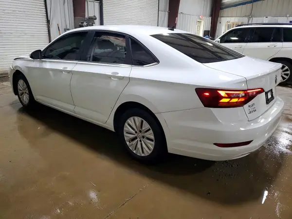 3VWCB7BU0KM232692 2019 VOLKSWAGEN JETTA - Image 2