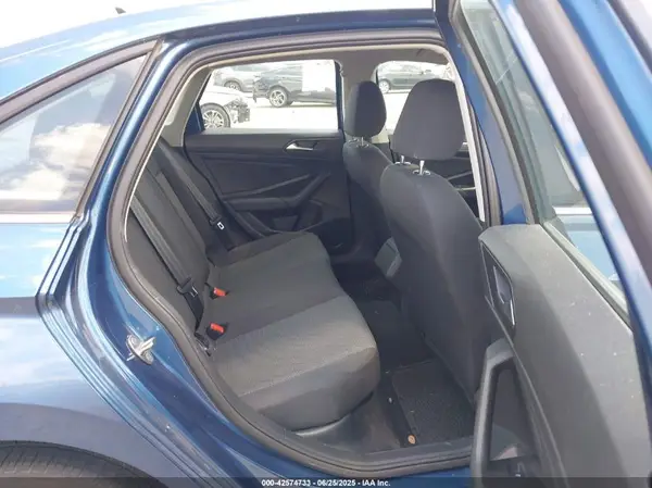3VWCB7BU0KM237133 2019 VOLKSWAGEN JETTA - Image 8