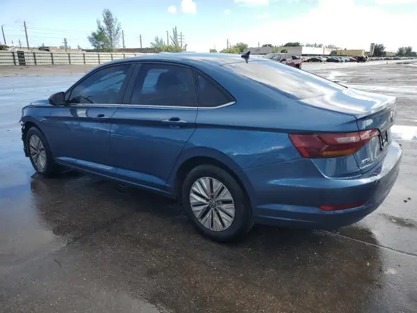 3VWCB7BU0KM244082 2019 VOLKSWAGEN JETTA - Image 2