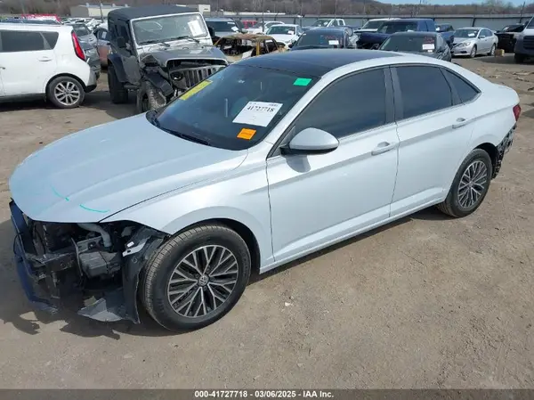 3VWCB7BU1KM142144 2019 VOLKSWAGEN JETTA - Image 2