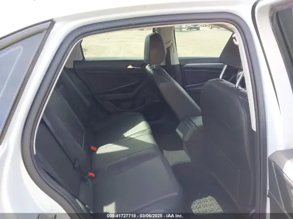 3VWCB7BU1KM142144 2019 VOLKSWAGEN JETTA - Image 8