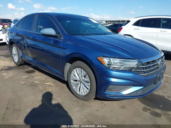 3VWCB7BU1KM173037 2019 VOLKSWAGEN JETTA - Image 1