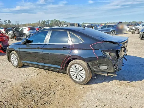 3VWCB7BU1KM213746 2019 VOLKSWAGEN JETTA - Image 2