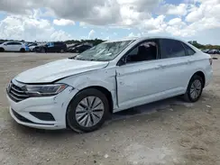 3VWCB7BU1KM215819 2019 VOLKSWAGEN JETTA