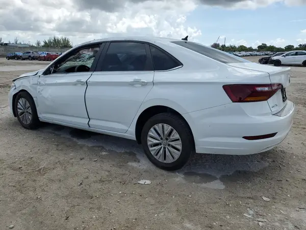 3VWCB7BU1KM215819 2019 VOLKSWAGEN JETTA - Image 2