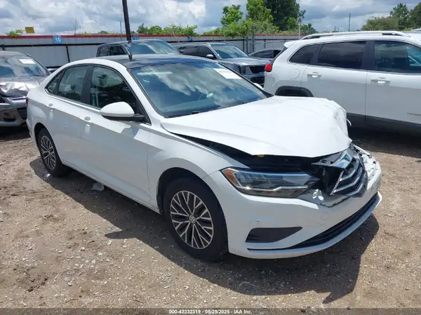 3VWCB7BU1KM251090 2019 VOLKSWAGEN JETTA - Image 1