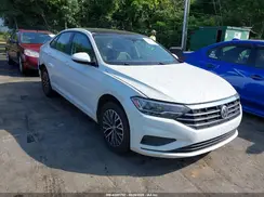 3VWCB7BU1LM015945 2020 VOLKSWAGEN JETTA