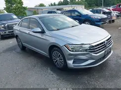 3VWCB7BU1LM053000 2020 VOLKSWAGEN JETTA