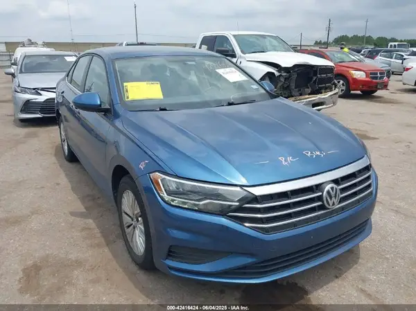 3VWCB7BU1LM057113 2020 VOLKSWAGEN JETTA - Image 1