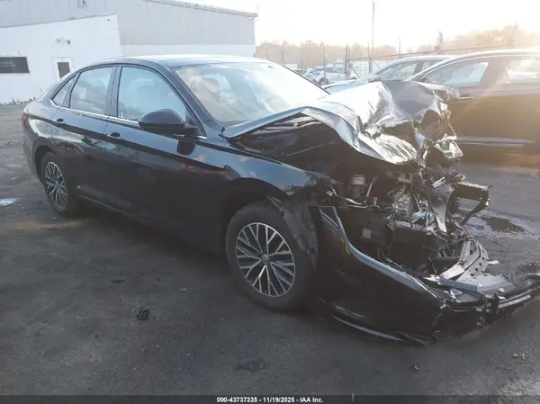 3VWCB7BU1LM074011 2020 VOLKSWAGEN JETTA - Image 1