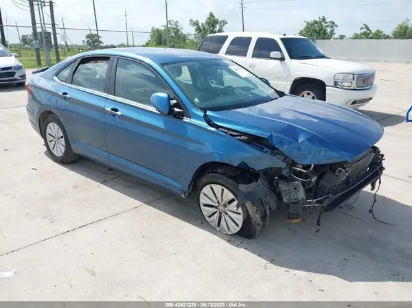 3VWCB7BU1LM076924 2020 VOLKSWAGEN JETTA - Image 1