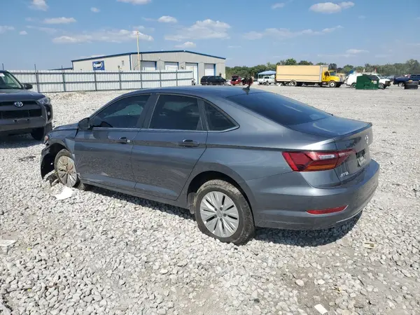 3VWCB7BU2KM126793 2019 VOLKSWAGEN JETTA - Image 2