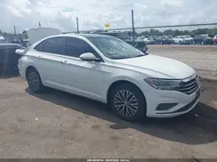 3VWCB7BU2KM128852 2019 VOLKSWAGEN JETTA