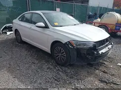 3VWCB7BU2KM133033 2019 VOLKSWAGEN JETTA