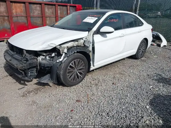 3VWCB7BU2KM133033 2019 VOLKSWAGEN JETTA - Image 2