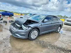 3VWCB7BU2KM141083 2019 VOLKSWAGEN JETTA