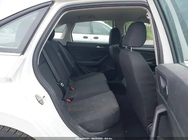 3VWCB7BU2KM166419 2019 VOLKSWAGEN JETTA - Image 8