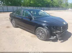 3VWCB7BU2KM217739 2019 VOLKSWAGEN JETTA