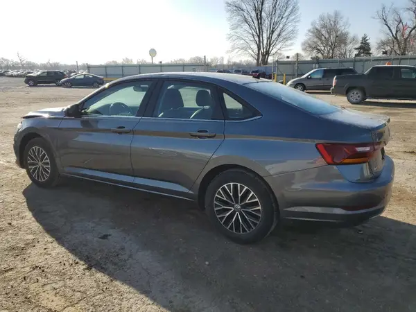 3VWCB7BU2KM239871 2019 VOLKSWAGEN JETTA - Image 2