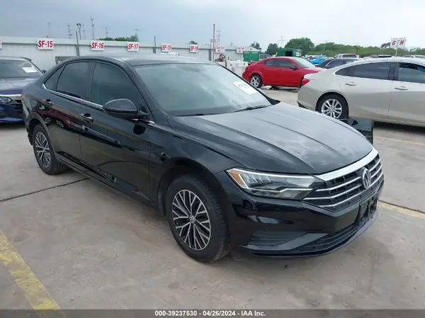 3VWCB7BU2KM247646 2019 VOLKSWAGEN JETTA - Image 1