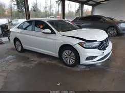 3VWCB7BU2KM249879 2019 VOLKSWAGEN JETTA