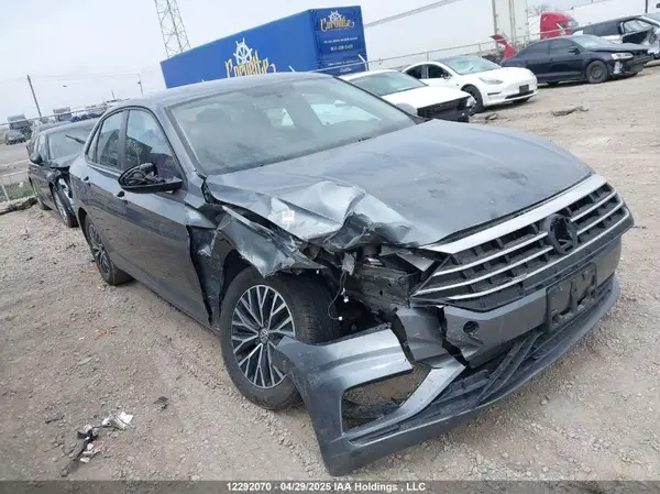 3VWCB7BU2LM061185 2020 VOLKSWAGEN JETTA - Image 1