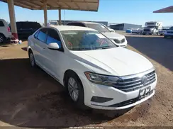 3VWCB7BU3KM138869 2019 VOLKSWAGEN JETTA