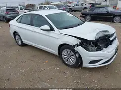 3VWCB7BU3KM139245 2019 VOLKSWAGEN JETTA