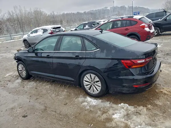 3VWCB7BU3KM142825 2019 VOLKSWAGEN JETTA - Image 2