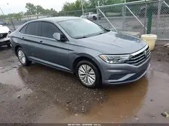 3VWCB7BU3KM244061 2019 VOLKSWAGEN JETTA