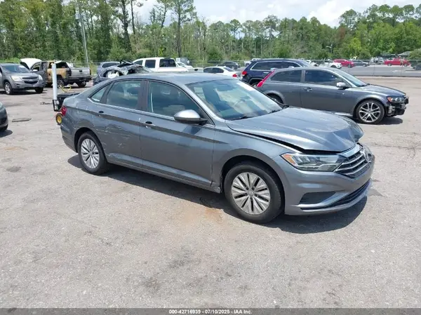 3VWCB7BU3KM244562 2019 VOLKSWAGEN JETTA - Image 1