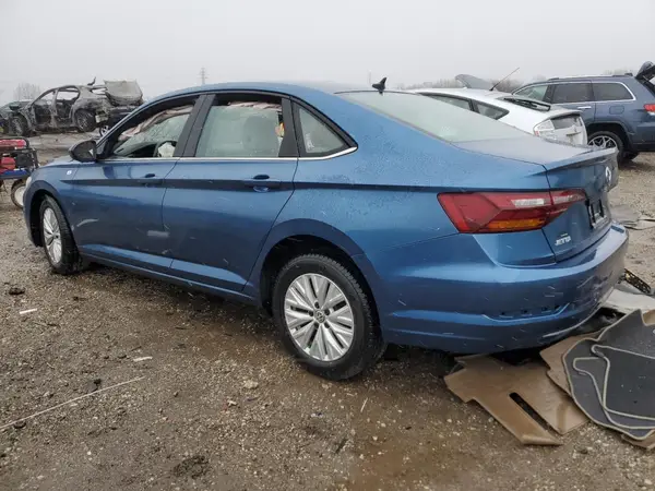 3VWCB7BU3KM244982 2019 VOLKSWAGEN JETTA - Image 2