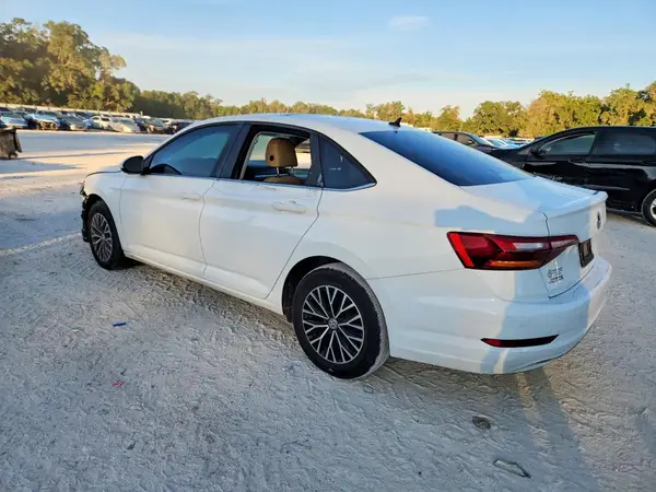 3VWCB7BU3KM248580 2019 VOLKSWAGEN JETTA - Image 2