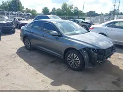 3VWCB7BU3LM061082 2020 VOLKSWAGEN JETTA