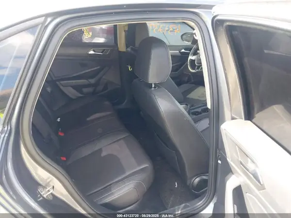 3VWCB7BU3LM061082 2020 VOLKSWAGEN JETTA - Image 8