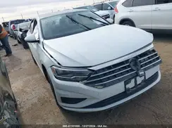 3VWCB7BU4KM139576 2019 VOLKSWAGEN JETTA