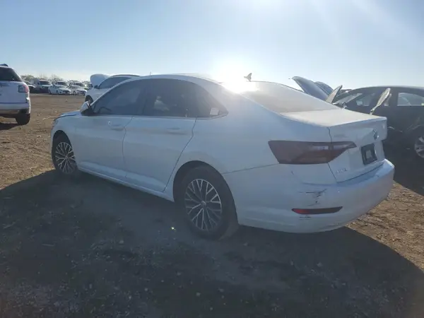 3VWCB7BU4KM140954 2019 VOLKSWAGEN JETTA - Image 2